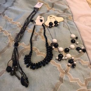 Necklace sets